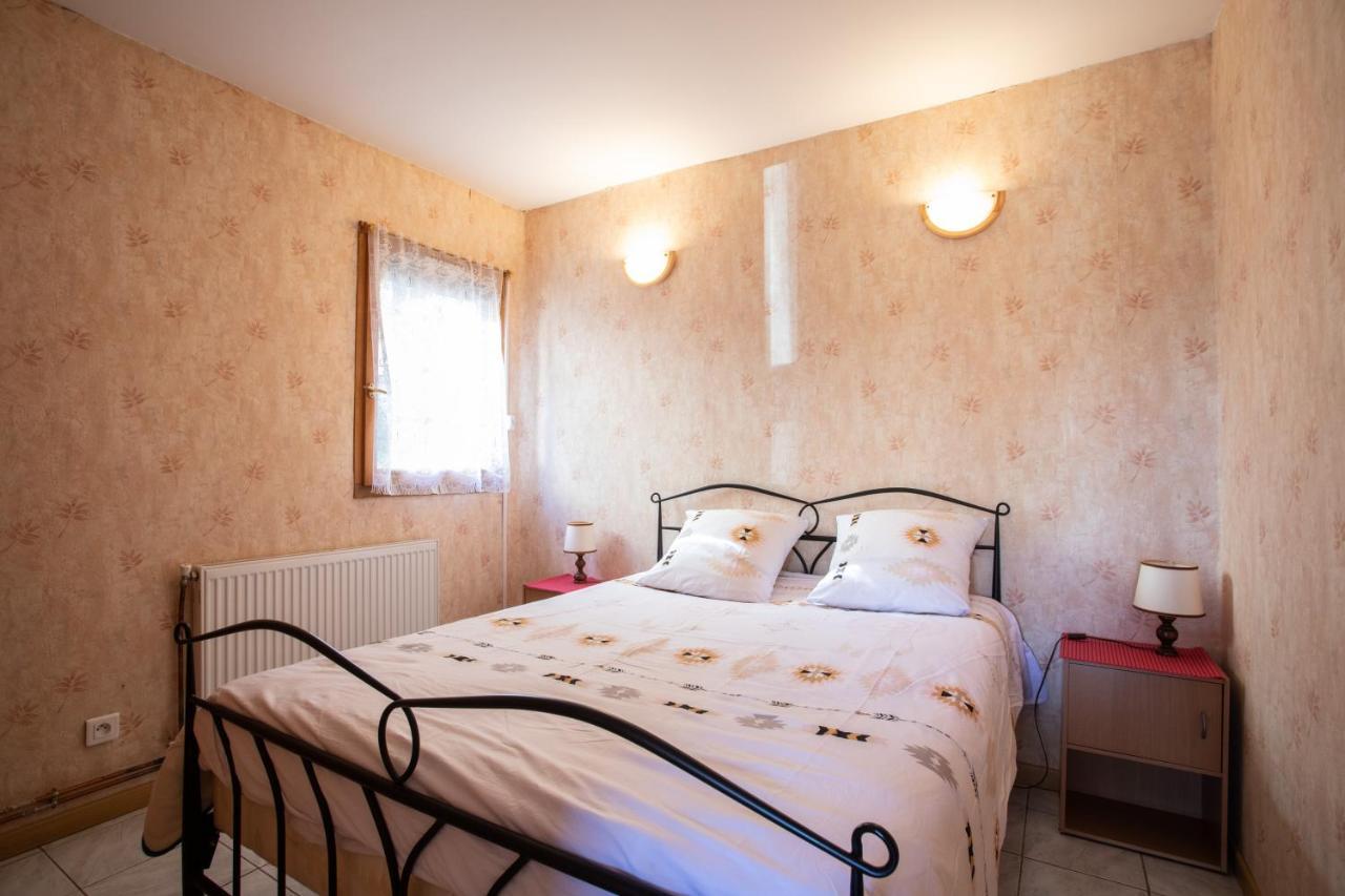 Le Mont Guillaume - 1 Chambre Terrasse Et Jardin Διαμέρισμα Saint-André-dʼEmbrun Εξωτερικό φωτογραφία