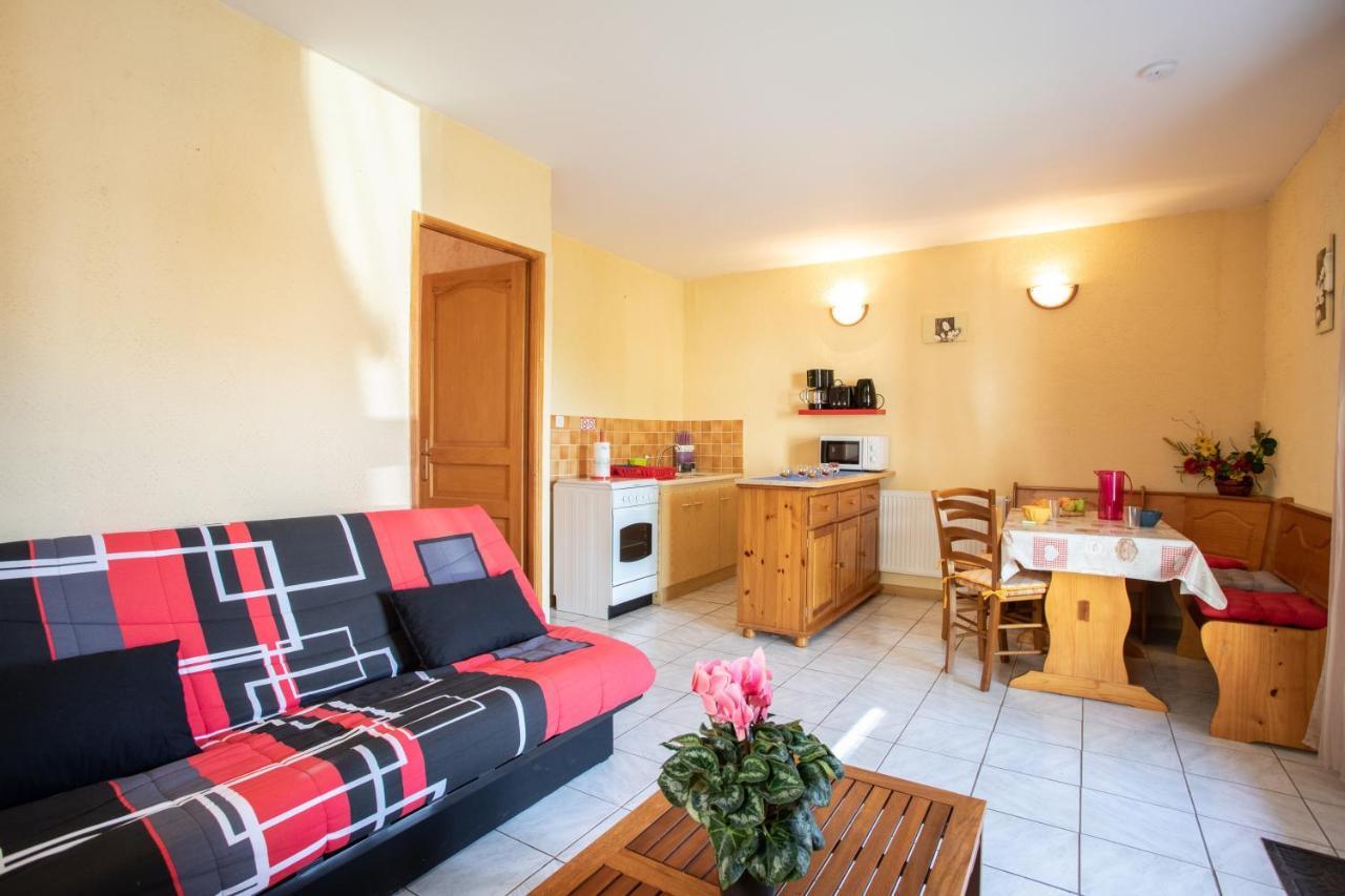 Le Mont Guillaume - 1 Chambre Terrasse Et Jardin Διαμέρισμα Saint-André-dʼEmbrun Εξωτερικό φωτογραφία